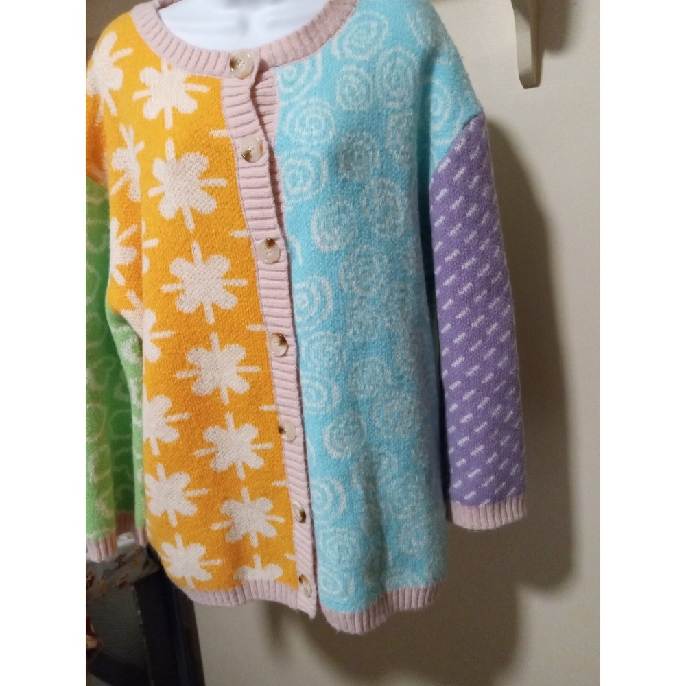 Davi & Dani Patchwork Cardigan Sweater Pastel Swirls Flowers Size M Color block